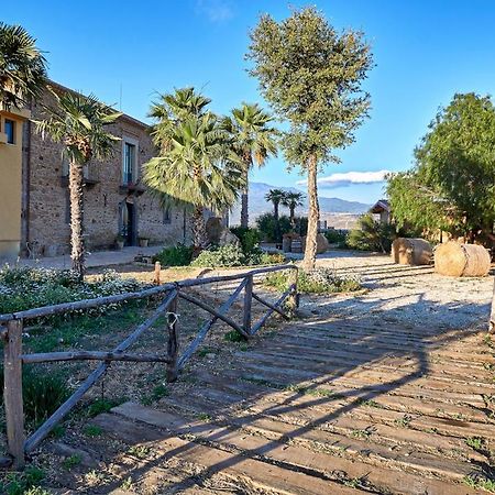 CenturipeAgriturismo Conte Ruggero别墅 外观 照片